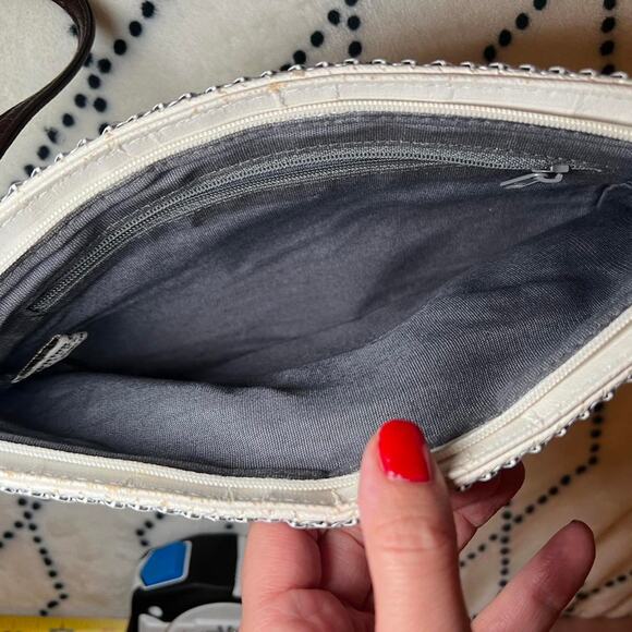 Vintage whiting and davis white - Picture 6 of 8